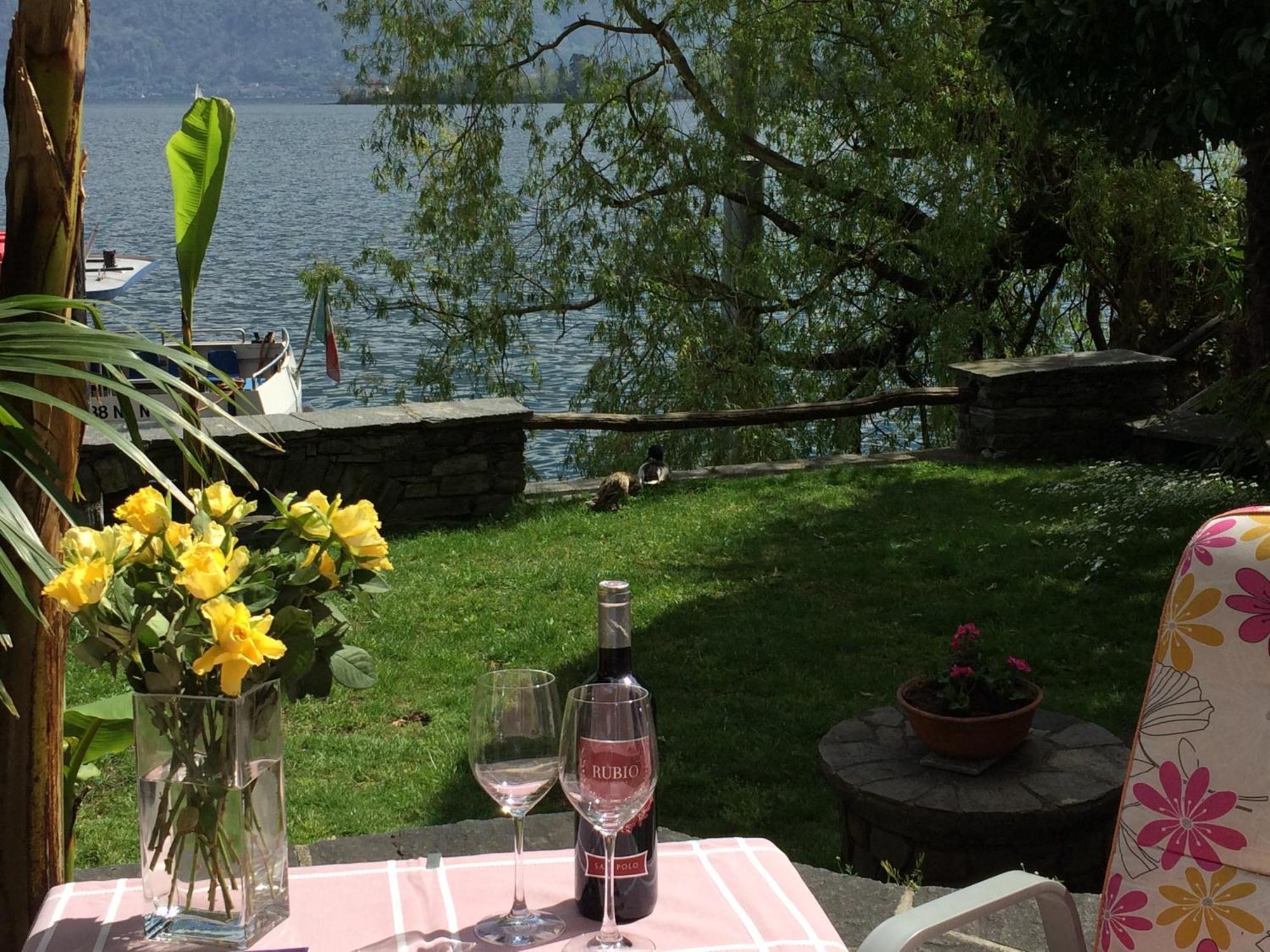 Art Hotel Ristorante Posta Al Lago Ронсо-сопра-Аскон Номер фото